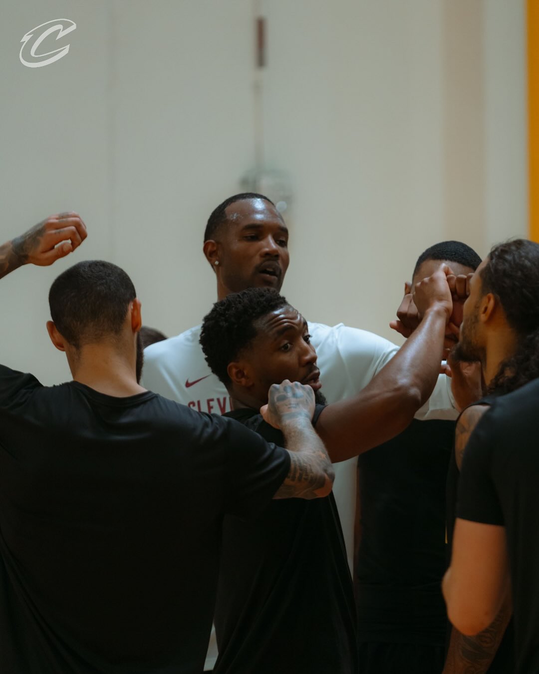 div, 骑士众将已, 骑士众将已