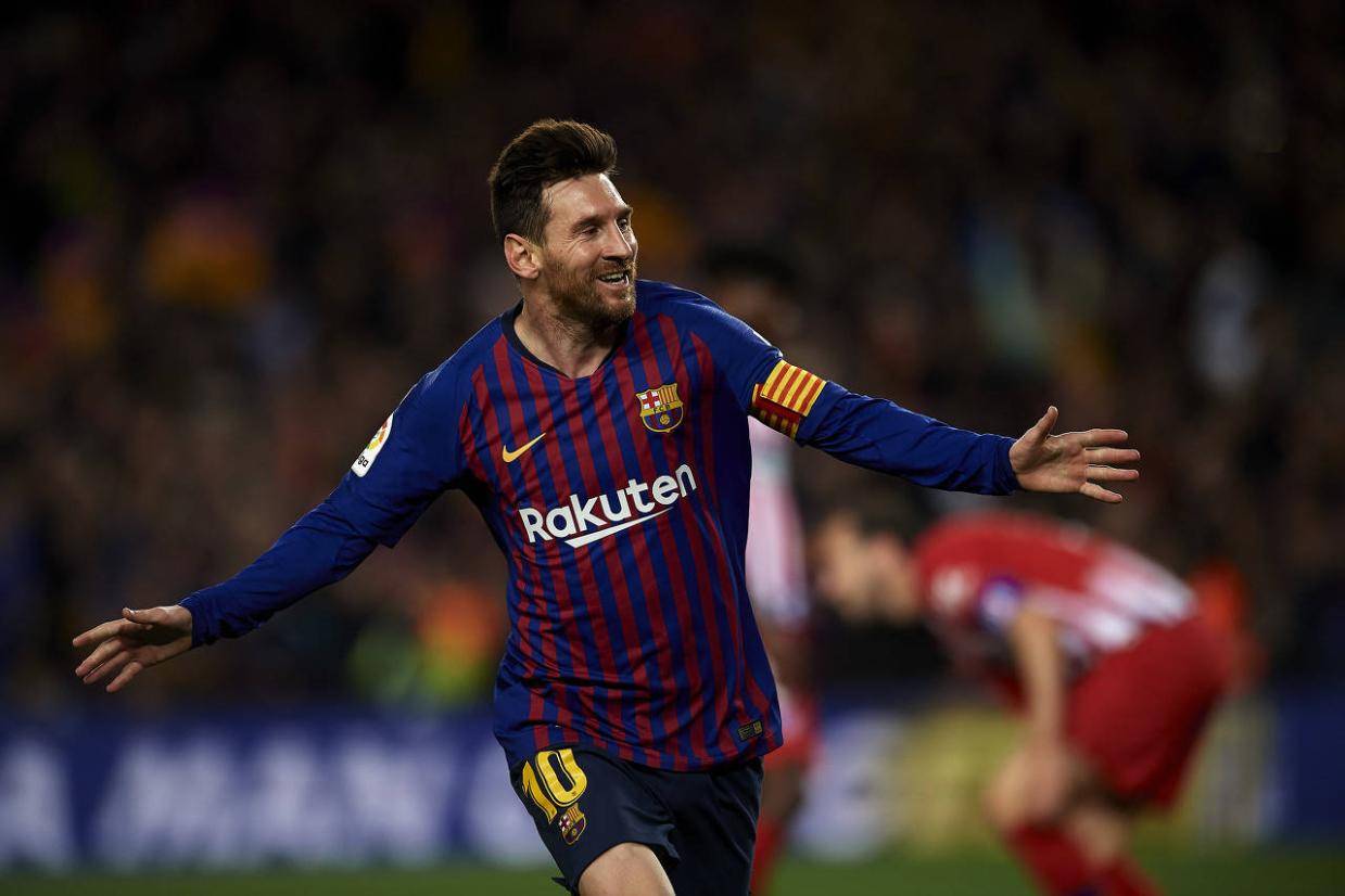 角球前我突, 后卫乔莱昂, cn 角球前我突, 后卫乔莱昂, cn